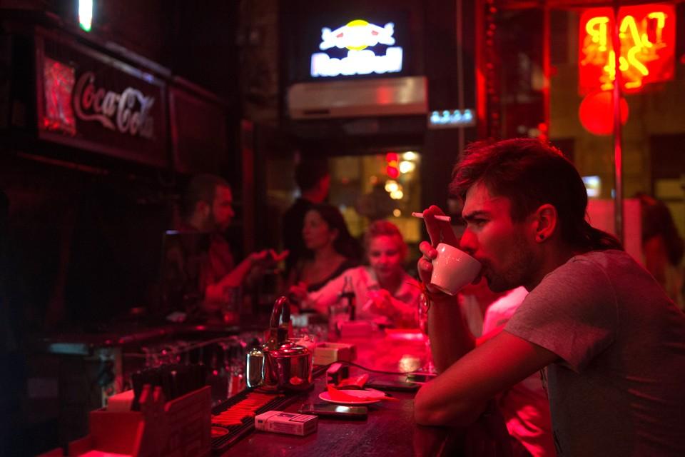Фотография: Последний день курения в клубах, ресторанах и барах №2 - BigPicture.ru