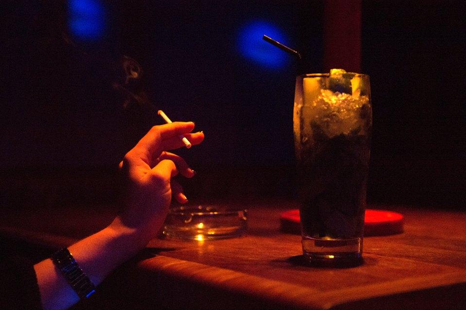 Фотография: Последний день курения в клубах, ресторанах и барах №4 - BigPicture.ru