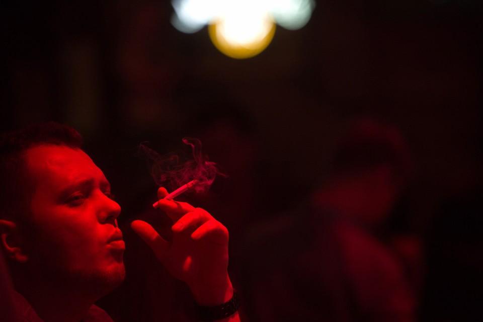 Фотография: Последний день курения в клубах, ресторанах и барах №7 - BigPicture.ru