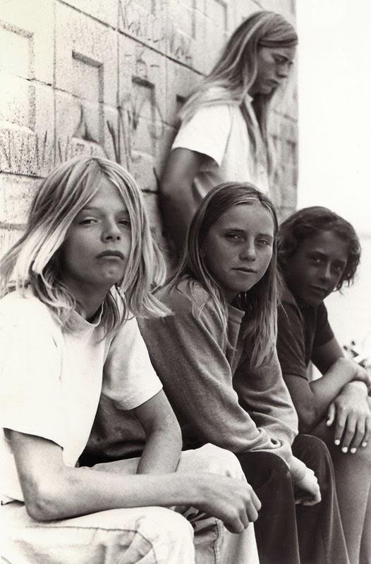 Фотография: Подростки на пляжах Калифорнии в 1970-х №8 - BigPicture.ru