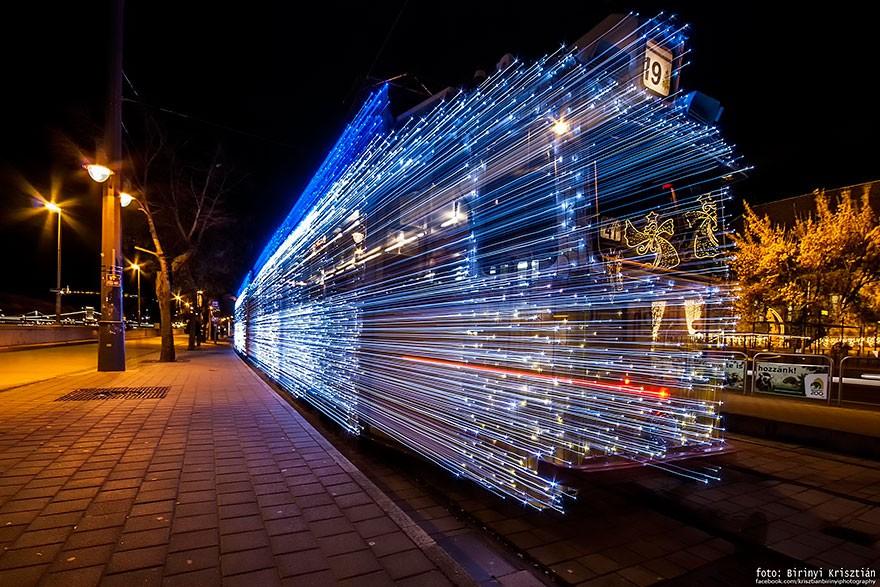 Фотография: Чудесные светящиеся трамваи в ночном Будапеште №9 - BigPicture.ru