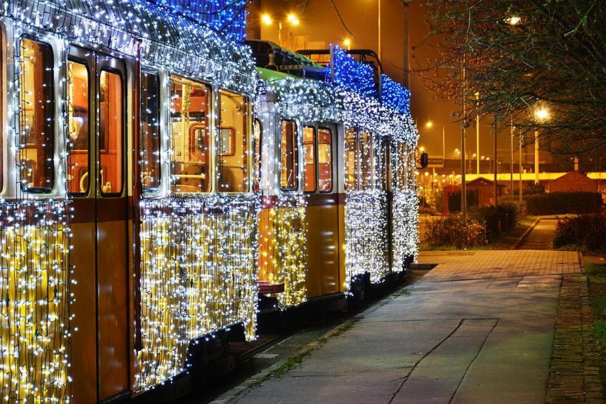 Сказочные трамваи ночного Будапешта (ФОТО)