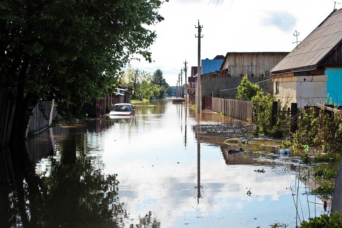 Фотография: Лето на Алтае началось со страшного наводнения №5 - BigPicture.ru