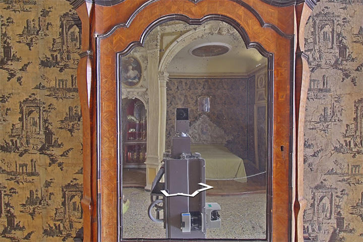 Фотография: Призрак в музее: как камера Google делает случайные селфи в странных местах №9 - BigPicture.ru