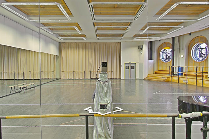 Фотография: Призрак в музее: как камера Google делает случайные селфи в странных местах №10 - BigPicture.ru