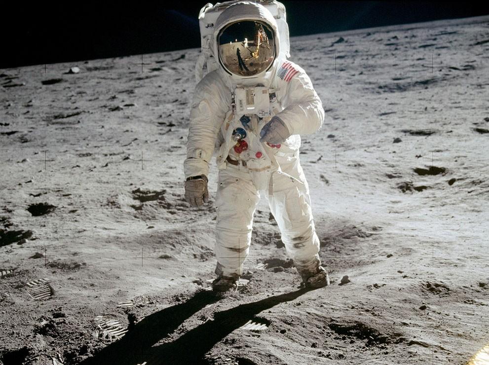 Фотография: 47 лет назад человечество достигло Луны №2 - BigPicture.ru