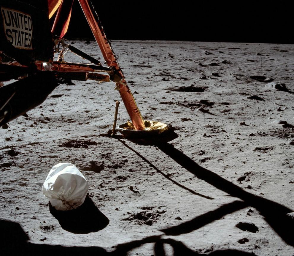 Фотография: 47 лет назад человечество достигло Луны №14 - BigPicture.ru