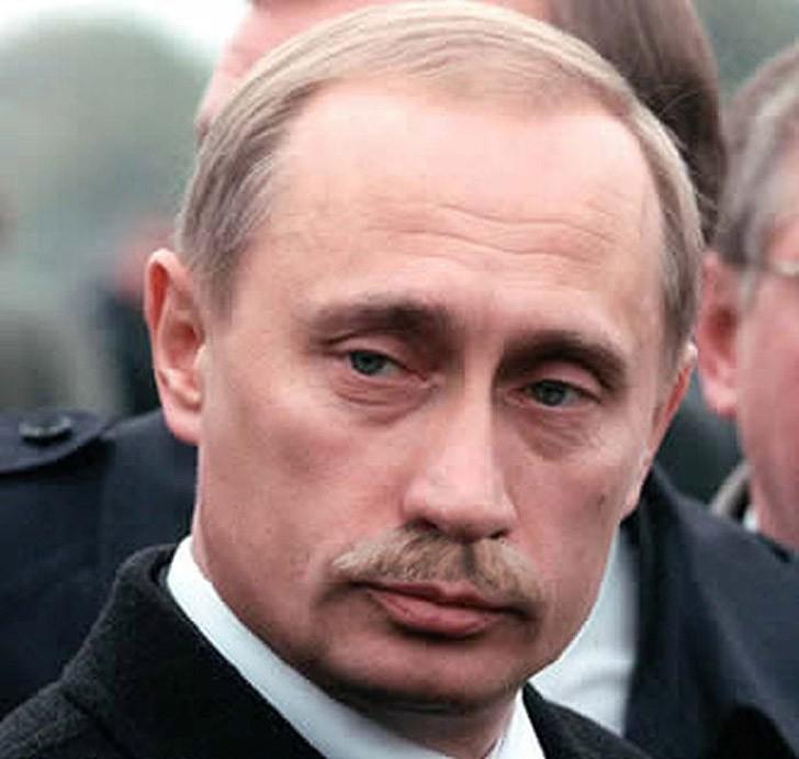 Фотография: Необычный сайт фанатов Путина с усами №17 - BigPicture.ru