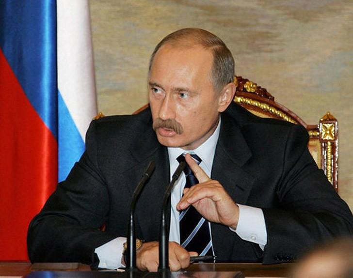 Фотография: Необычный сайт фанатов Путина с усами №27 - BigPicture.ru