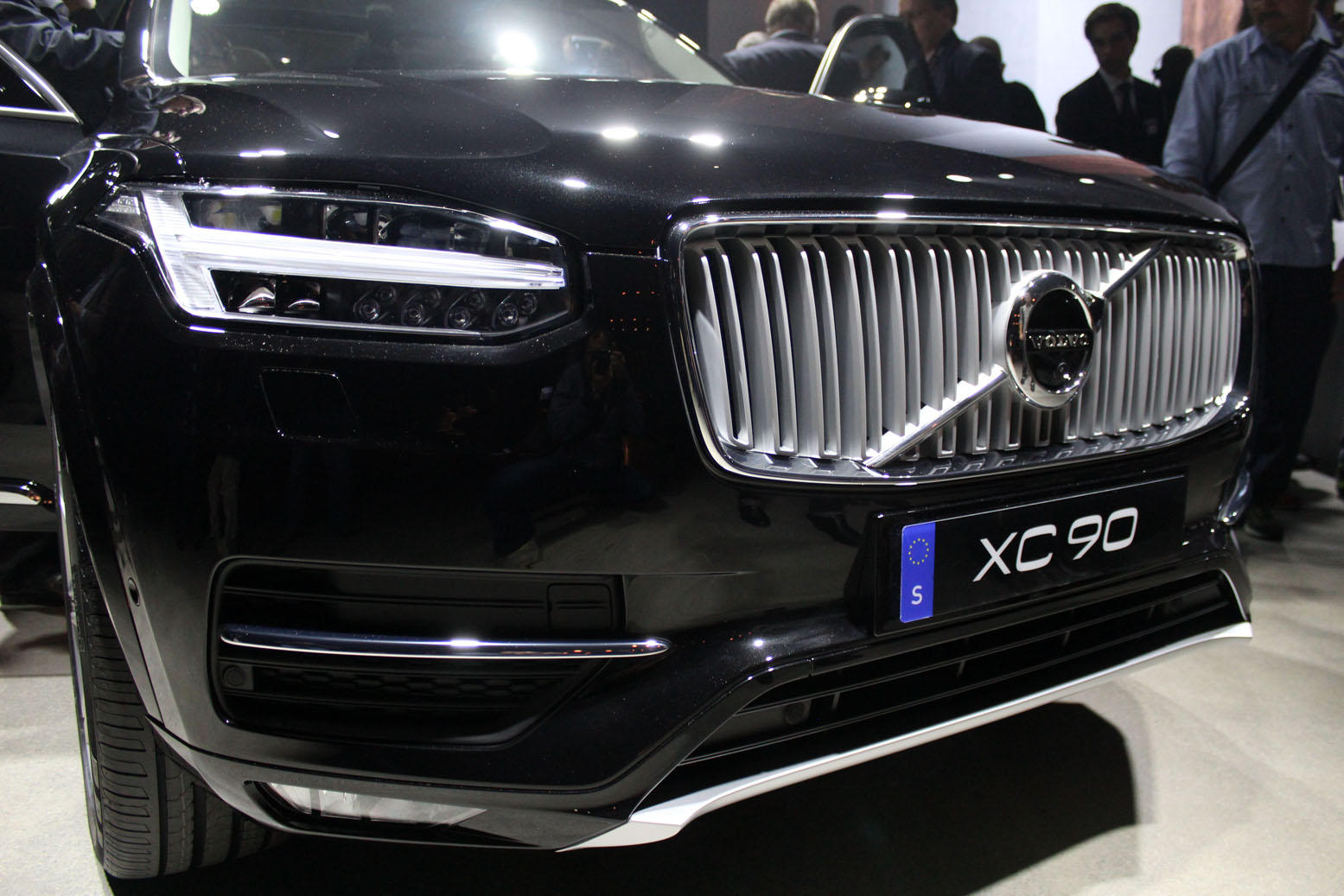 Капот вольво xc90