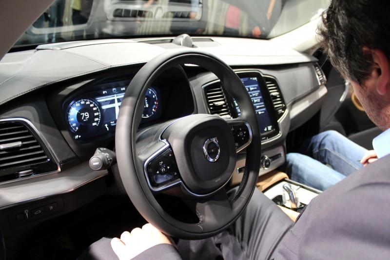 Фотография: Volvo представила новый XC90 2014 №16 - BigPicture.ru