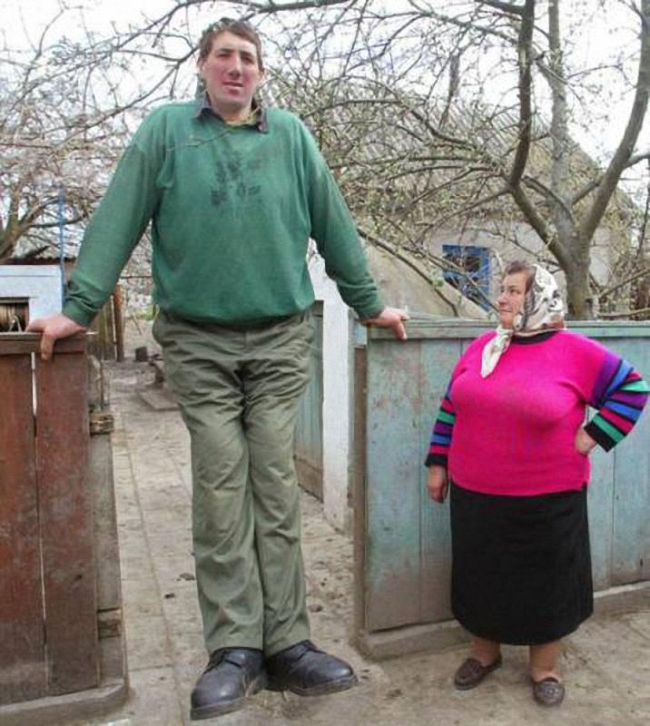 Фотография: Умер самый высокий человек среди живущих в наше время на земле №5 - BigPicture.ru