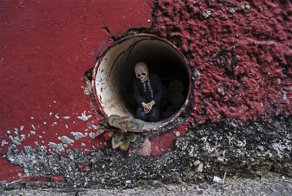 Фотография: Скелеты на улицах города №3 - BigPicture.ru