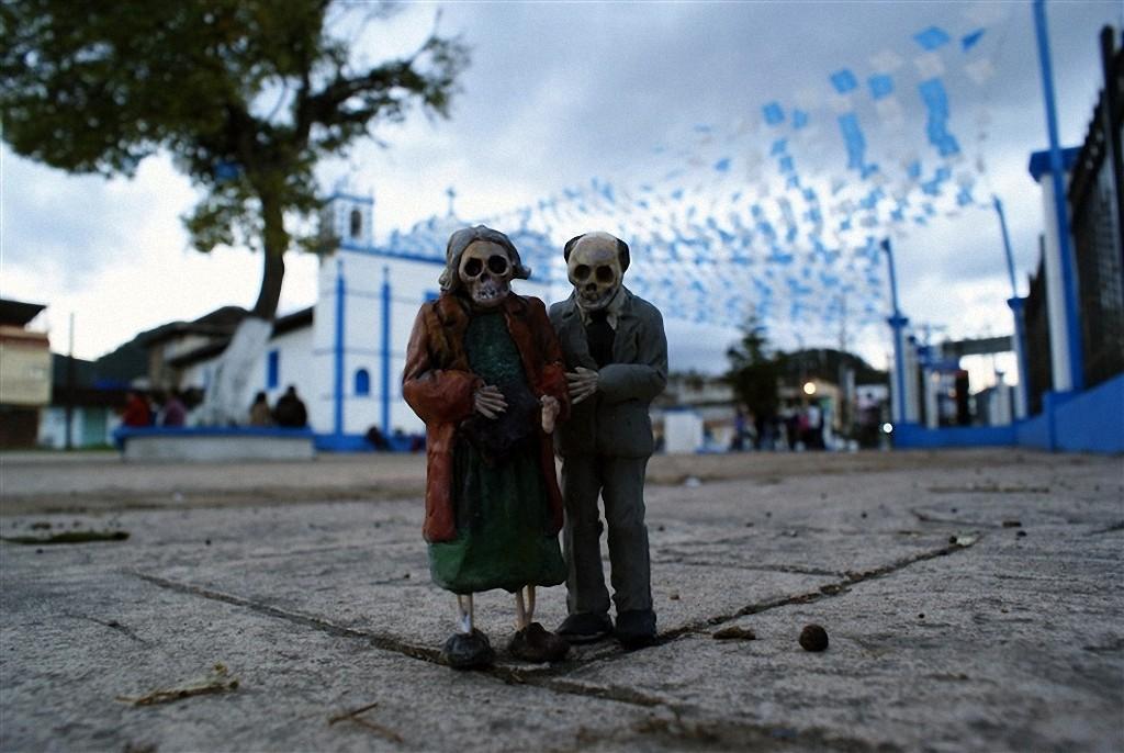 Фотография: Скелеты на улицах города №4 - BigPicture.ru
