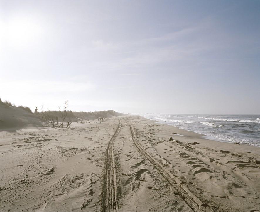 Фотография: Островок свободы и тепла: последний дикий пляж Пьемансон №16 - BigPicture.ru