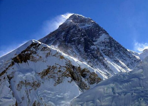 10 фактов про Эверест, которых вы еще не знали