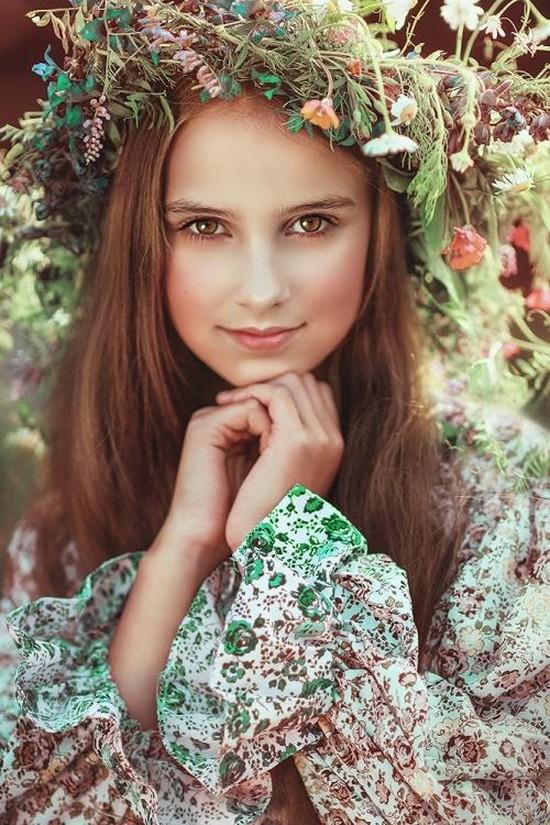 Фотография: 20 восхитительных девушек с цветочными венками №18 - BigPicture.ru
