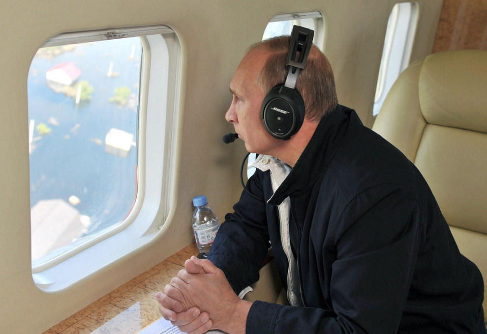 Фотография: Как Владимир Путин смотрит на вещи №27 - BigPicture.ru