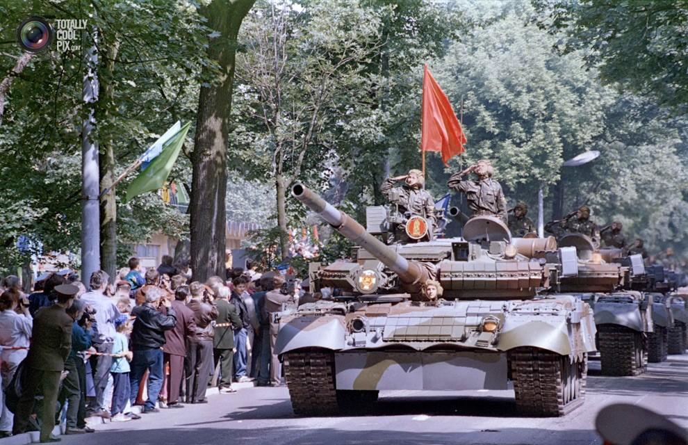 Фотография: Окончание советской эпохи в Германии №16 - BigPicture.ru