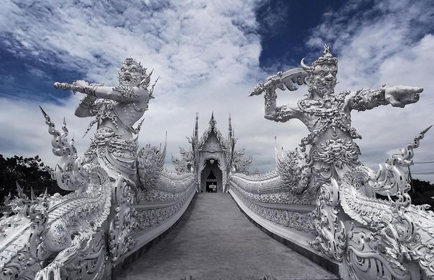 Фотография: Ват Ронг Кхун – Белый храм Таиланда №9 - BigPicture.ru