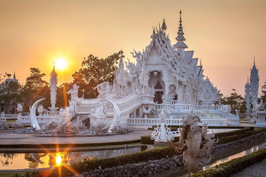 Фотография: Ват Ронг Кхун – Белый храм Таиланда №14 - BigPicture.ru