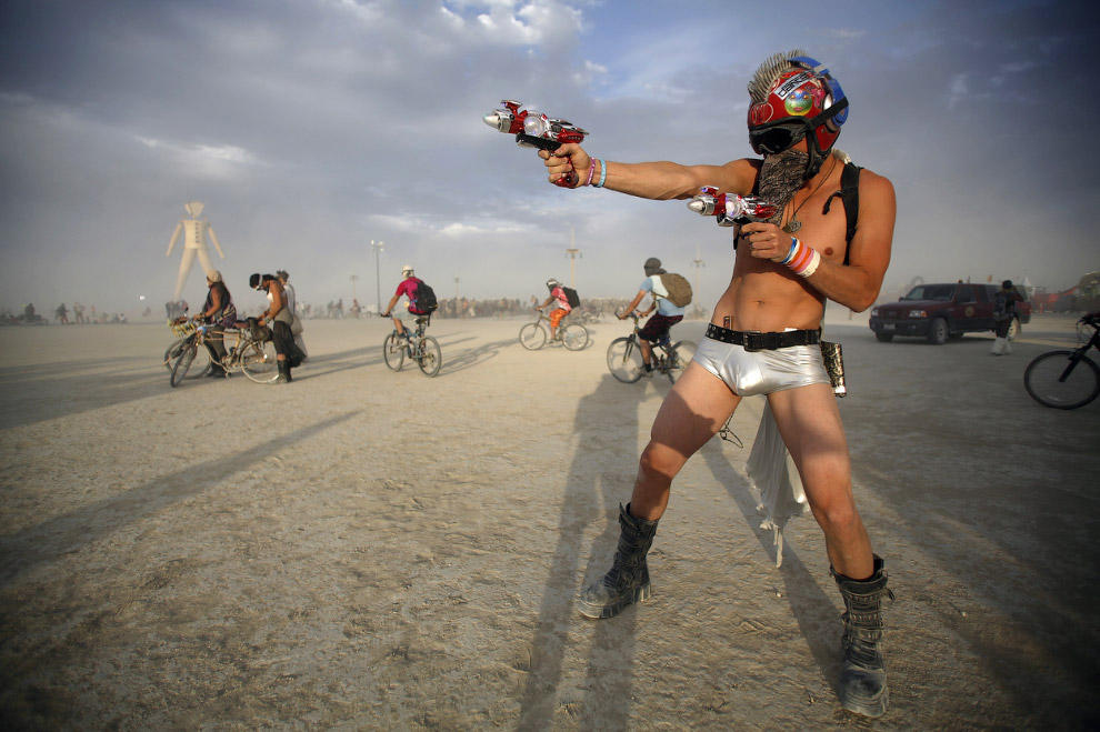 Фотография: Фестиваль Burning Man — 2014 в Неваде №3 - BigPicture.ru