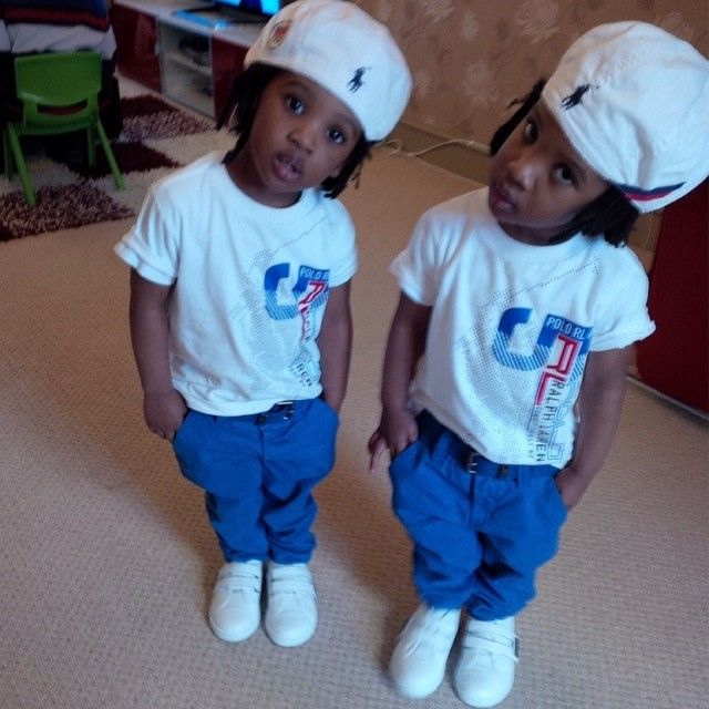 Фотография: Маленькие братья-близнецы — короли моды Инстаграма №18 - BigPicture.ru