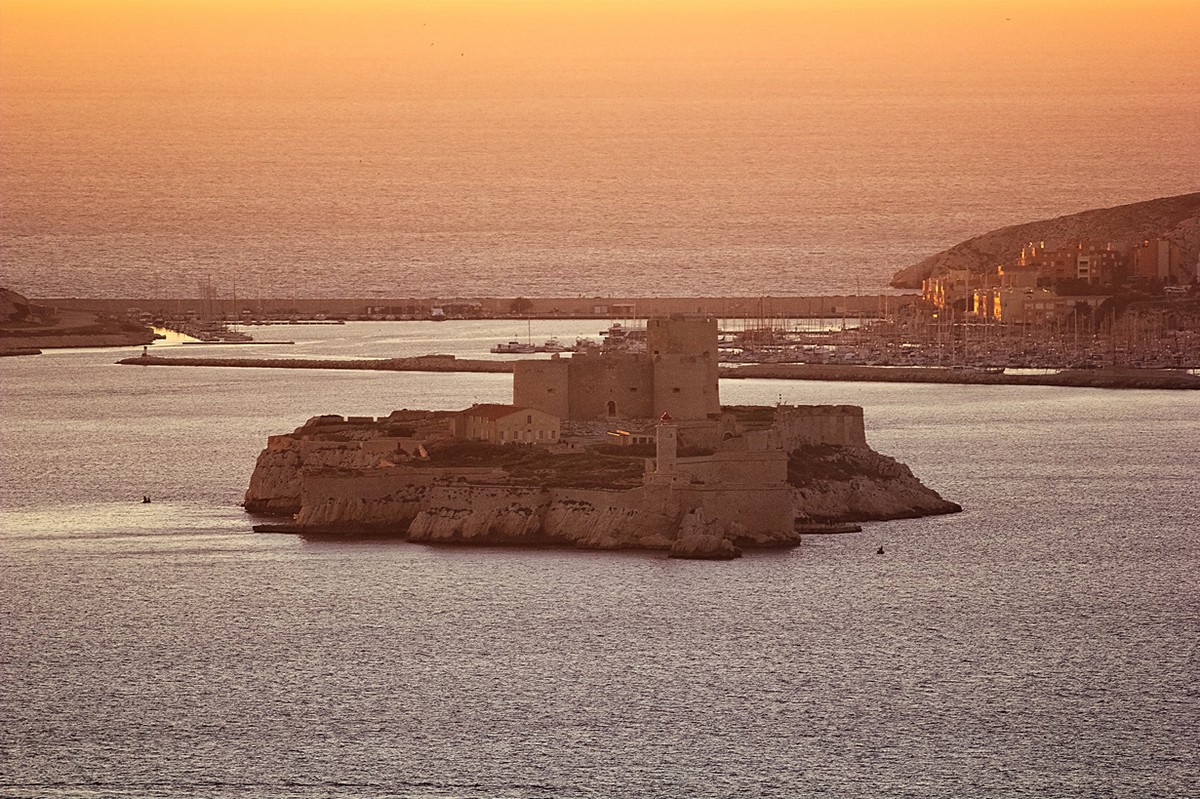 Фотография: Топ-10 самых красивых замков Франции №2 - BigPicture.ru