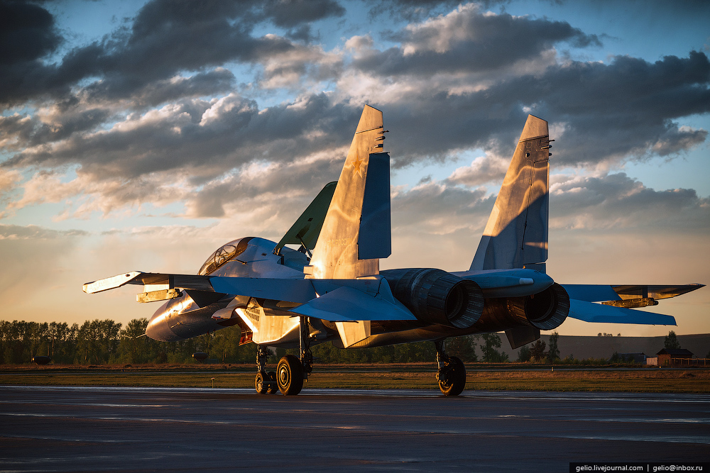 Фотография: Как делают самолеты Су-30 и Як-130. Иркутский авиационный завод №5 - BigPicture.ru
