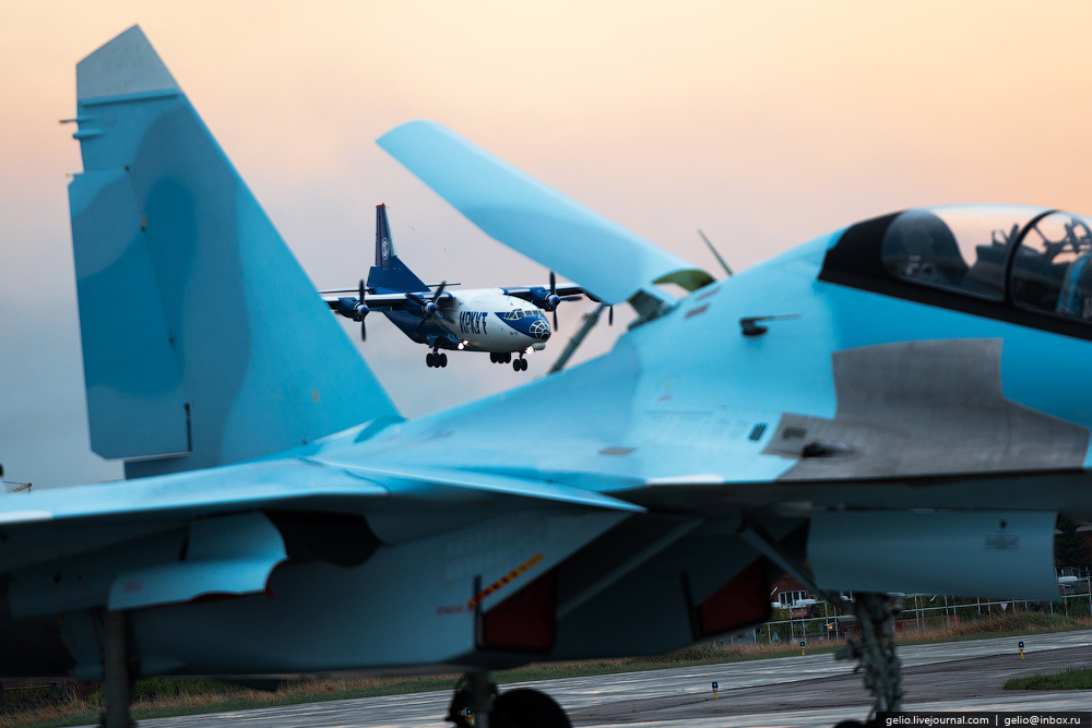 Фотография: Как делают самолеты Су-30 и Як-130. Иркутский авиационный завод №54 - BigPicture.ru