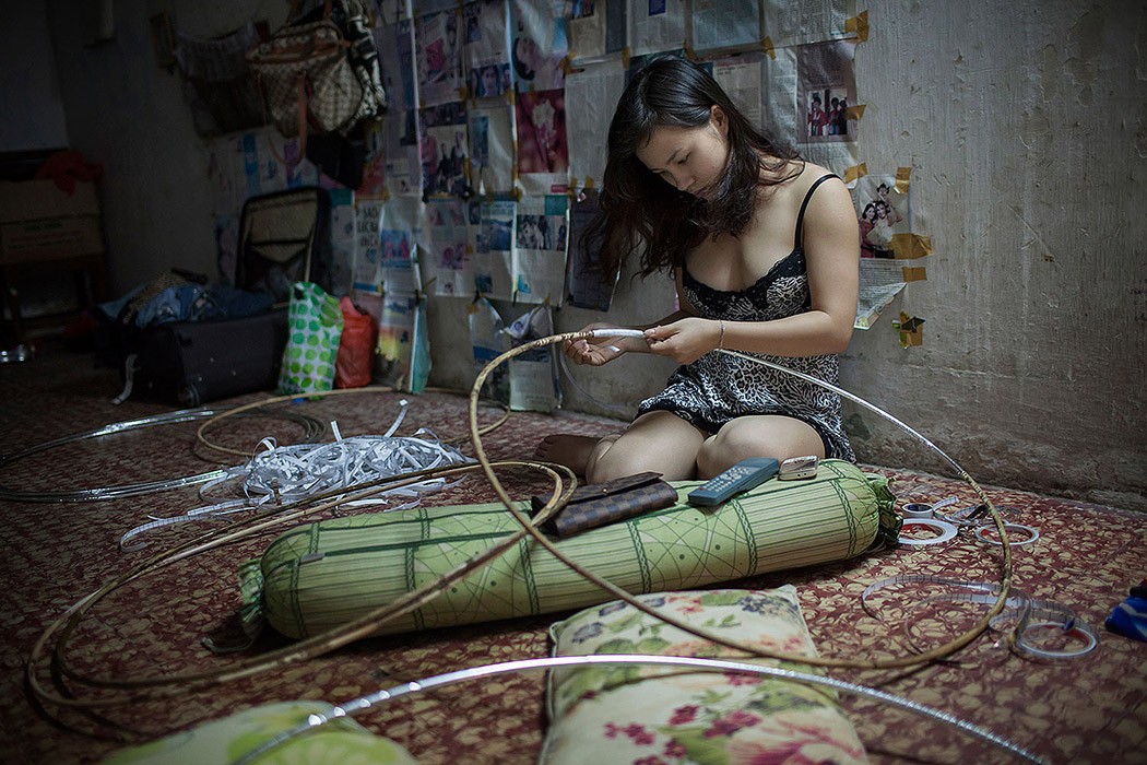 Фотография: Быть в образе: тяжелые будни вьетнамских циркачей №7 - BigPicture.ru