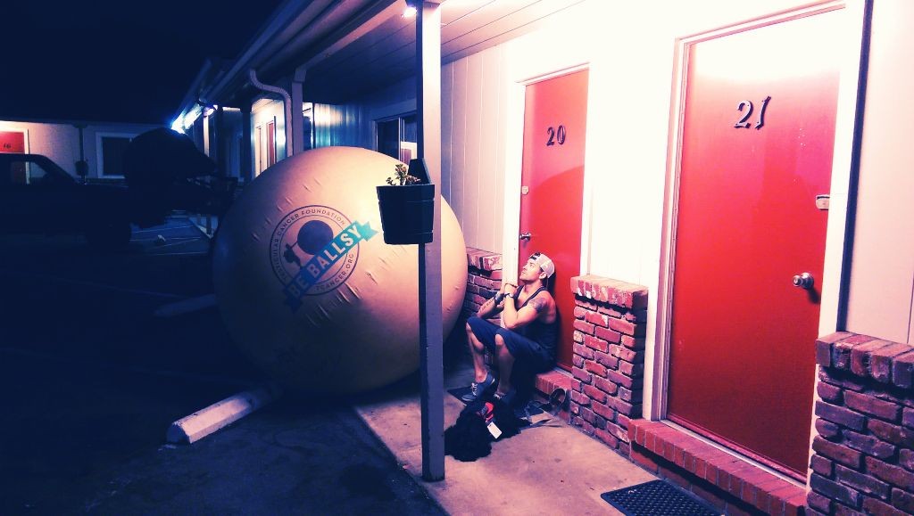 Фотография: Мужики, держитесь за свои шары №11 - BigPicture.ru