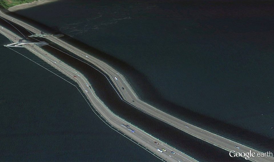 Фотография: 32 фотографии из Google Earth, противоречащие здравому смыслу №15 - BigPicture.ru