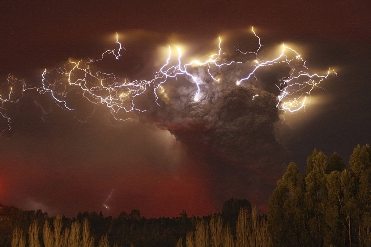 Фотография: Самые крупные извержения вулканов в XXI веке №12 - BigPicture.ru