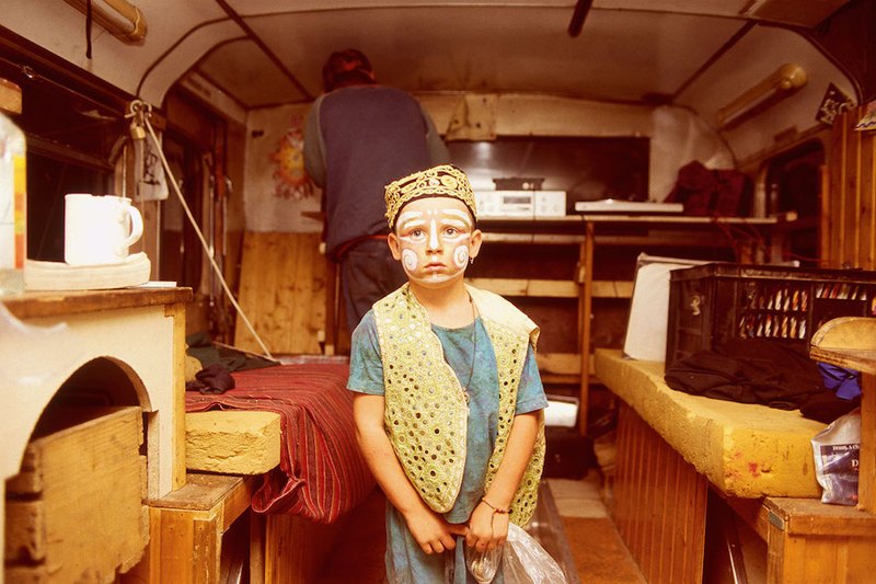 Фотография: Бесконечное лето: Кочевая жизнь рейверов 1990-х №14 - BigPicture.ru
