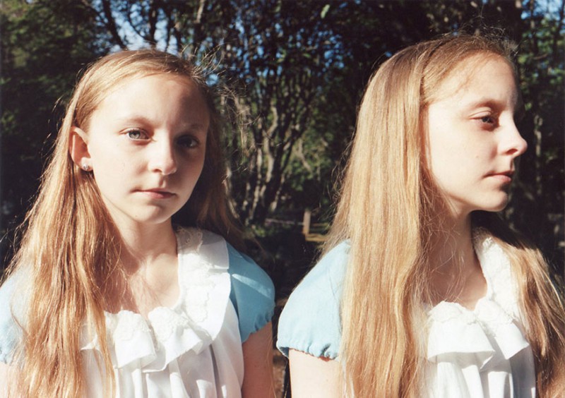 Фотография: Исландские девочки-близнецы, которые видят одинаковые сны №11 - BigPicture.ru