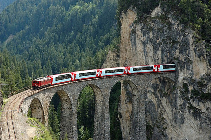 Фотография: Топ-5 самых необычных железных дорог Швейцарии №64 - BigPicture.ru