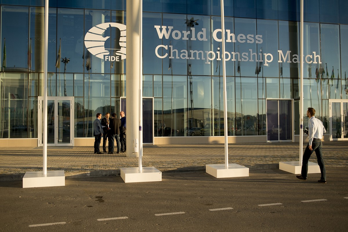 Фотография: В Сочи проходят матчи за звание чемпиона мира по шахматам №2 - BigPicture.ru