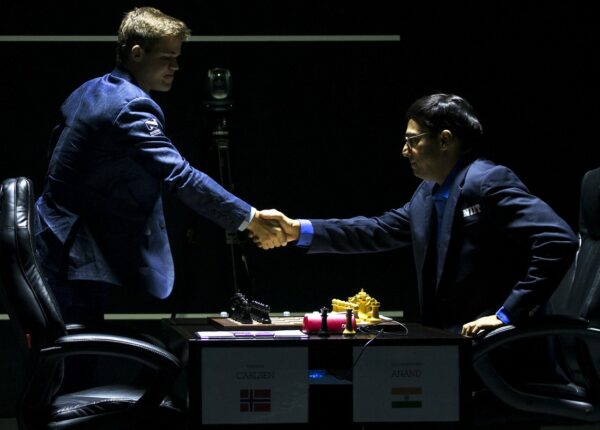 В Сочи проходят матчи за звание чемпиона мира по шахматам