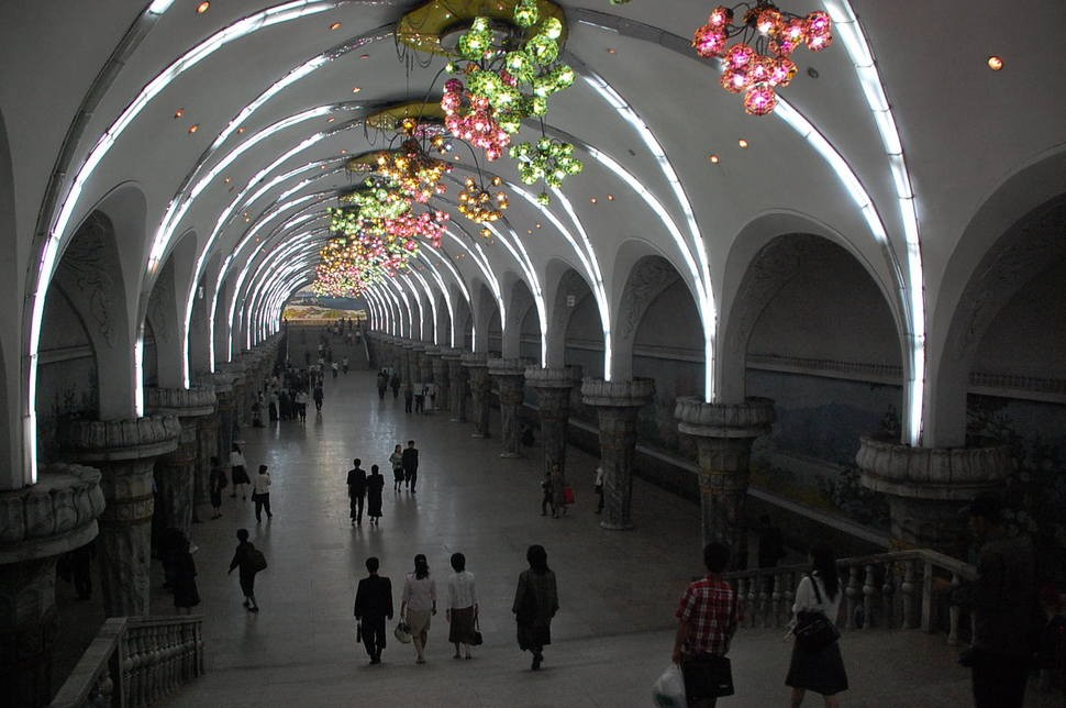 Фотография: 17 самых волшебных станций метро со всего мира №24 - BigPicture.ru