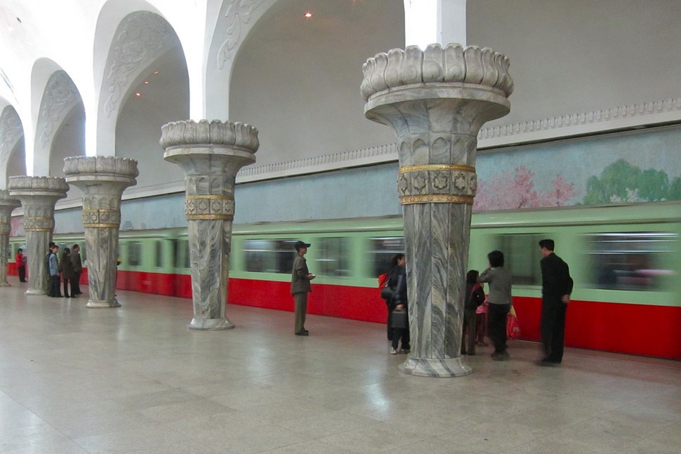 Фотография: 17 самых волшебных станций метро со всего мира №25 - BigPicture.ru