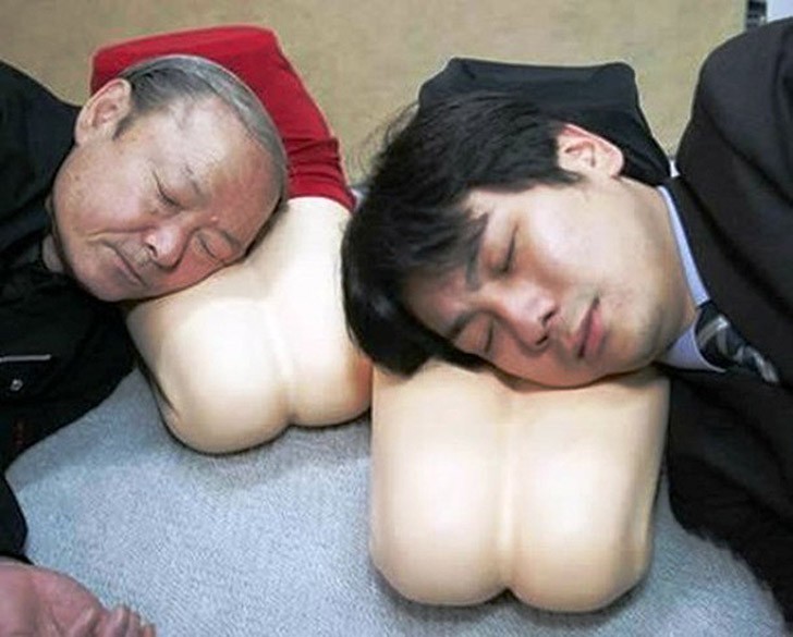 Странные сексуальные традиции в Японии (13 фото)