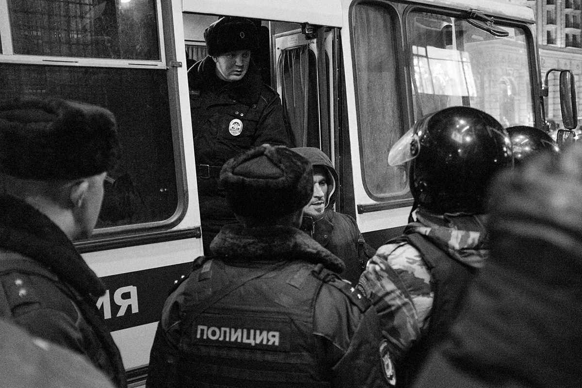 Фотография: Манежка, 30 декабря: Акция поддержки братьев Навальных №21 - BigPicture.ru