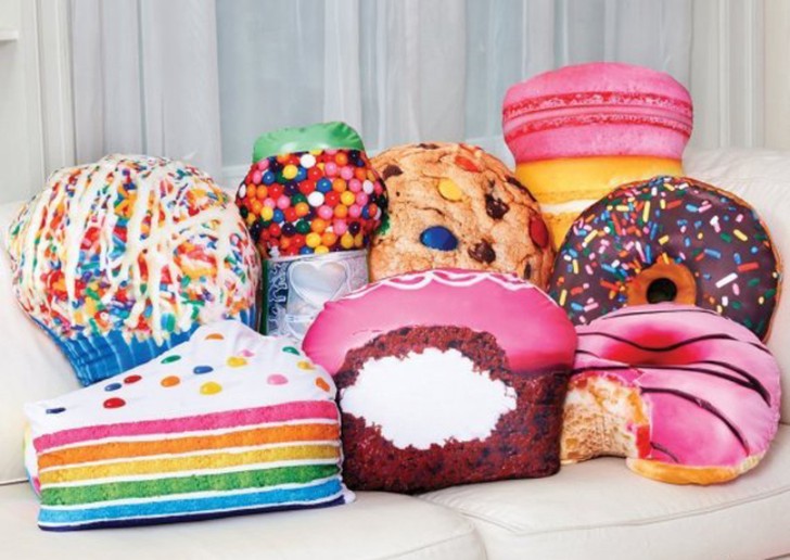 Фотография: Самые креативные и разнообразные подушки для сладкого сна и не только №31 - BigPicture.ru