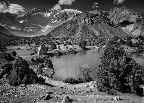 Черно-белые фотографии гор