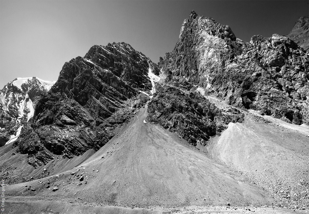 Черно-белые фотографии гор » BigPicture.ru