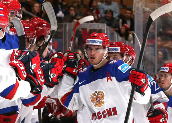 Россия проиграла Канаде в финале молодежного чемпионата мира по хоккею