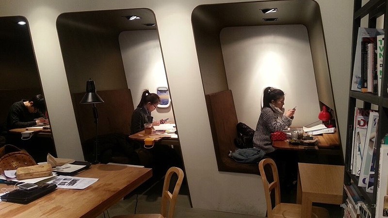 Фотография: 14 уникальных тематических кафе в Сеуле №3 - BigPicture.ru