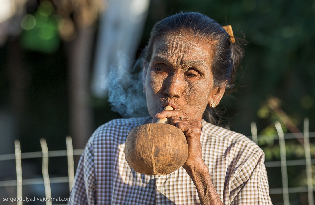 Фотография: Как живут в зажиточной деревне в Бирме? №36 - BigPicture.ru