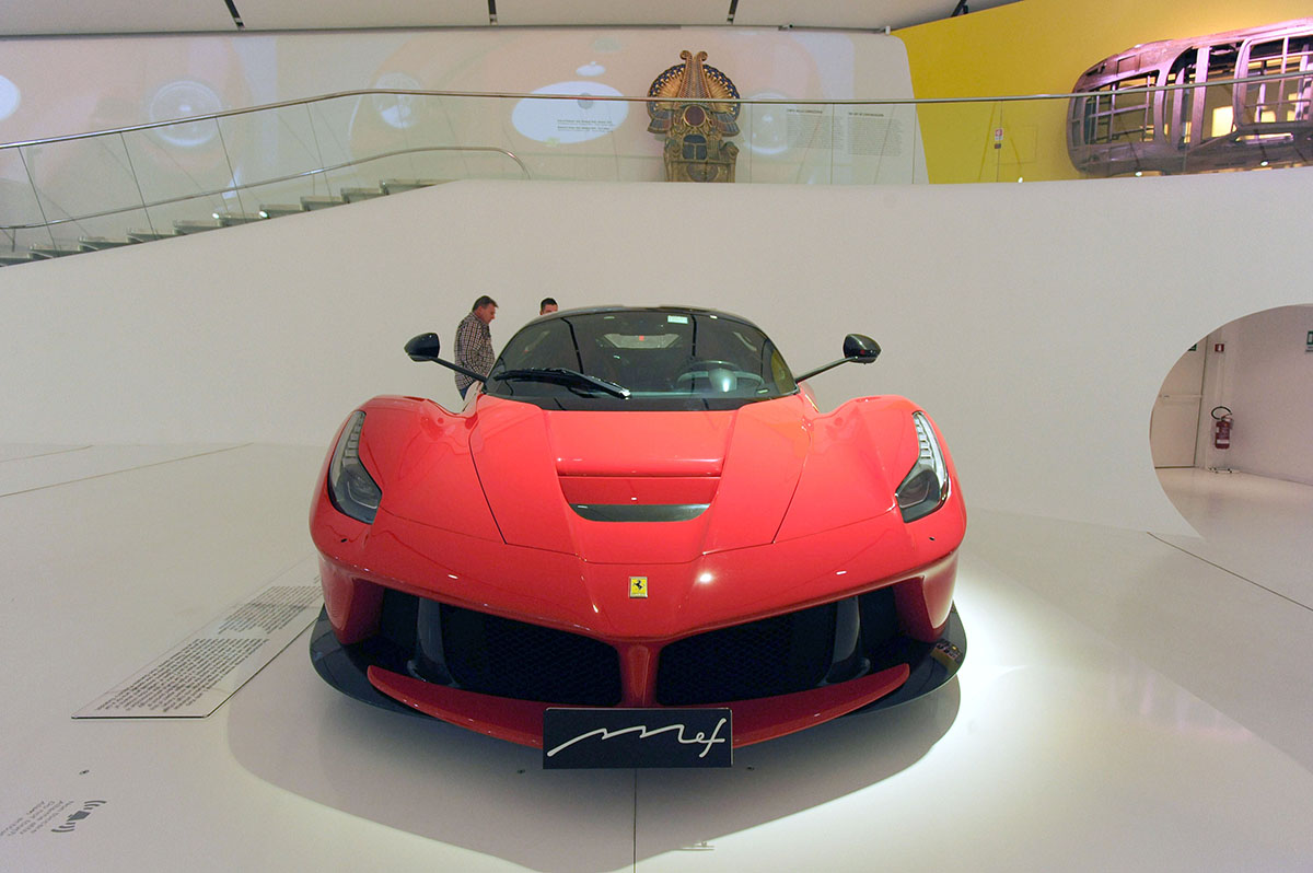 Фотография: Ferrari: жизнь в красном цвете №33 - BigPicture.ru